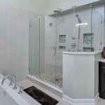 Frameless-Shower-Doors-00_Sebring-Services-800x376